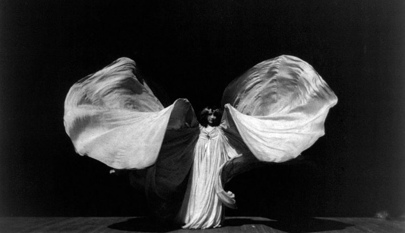 Loïe Fuller foto da https://it.wikipedia.org - origine: www.shorpy.com