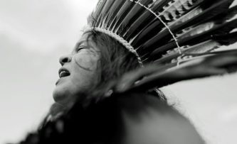 Donna indios dell'Amazzonia. Fonte: https://ilbolive.unipd.it