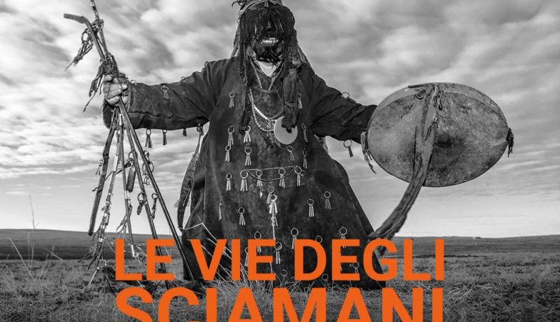 www.novantatrepercento.it n.41 "le vie degli sciamani", in foto: sciamano siberiano